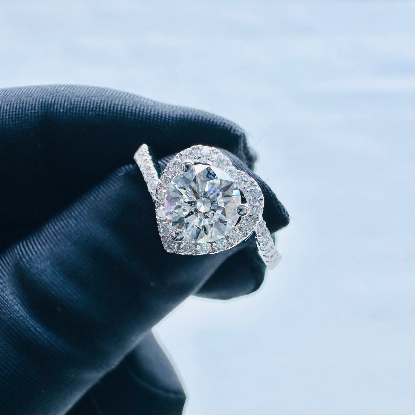 Lab Grown Diamond Ring | Classic Heart design | 18k white gold ring | IGI certified diamond