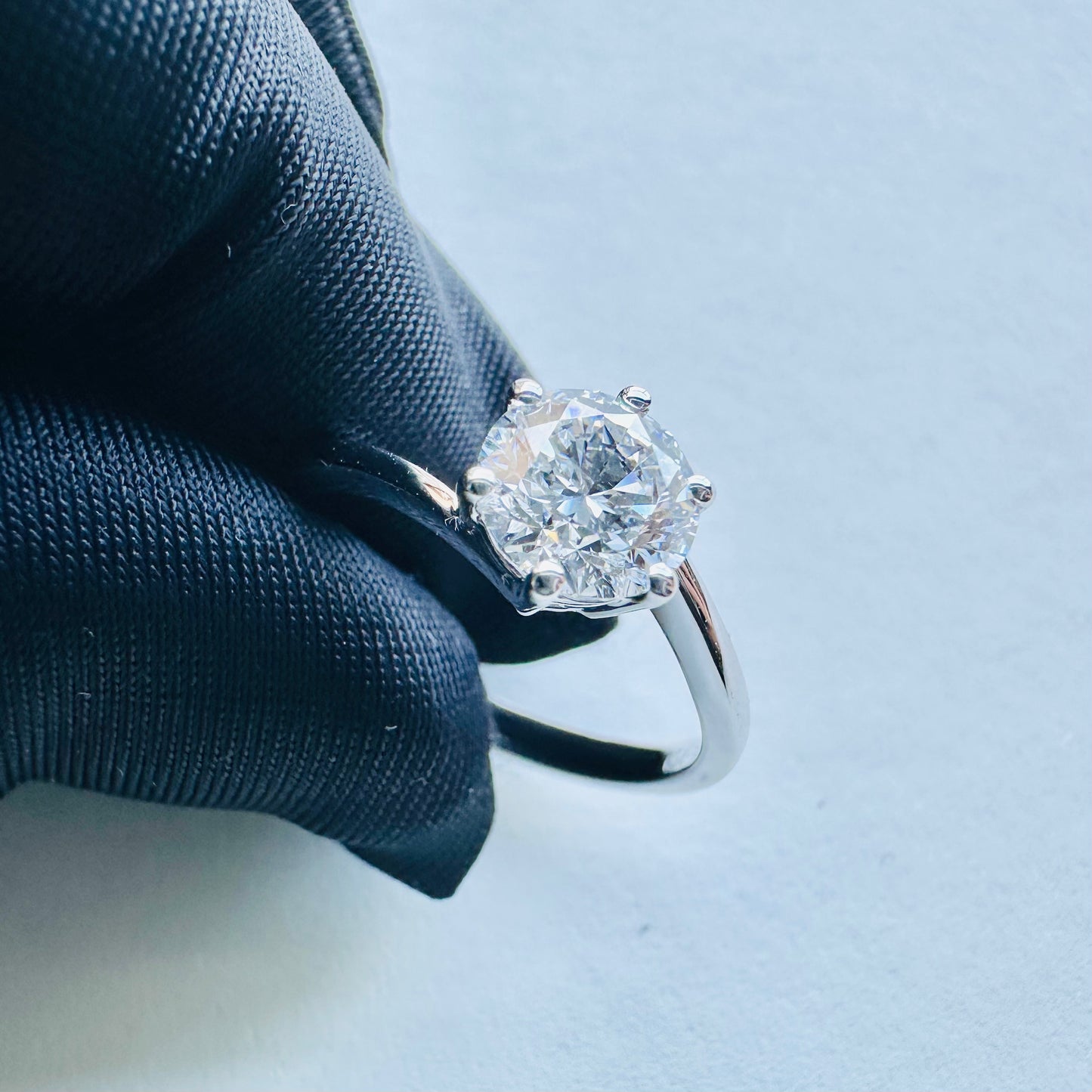 Lab Grown Diamond Ring | Six prong wave design | 18k white gold ring | IGI certified diamond