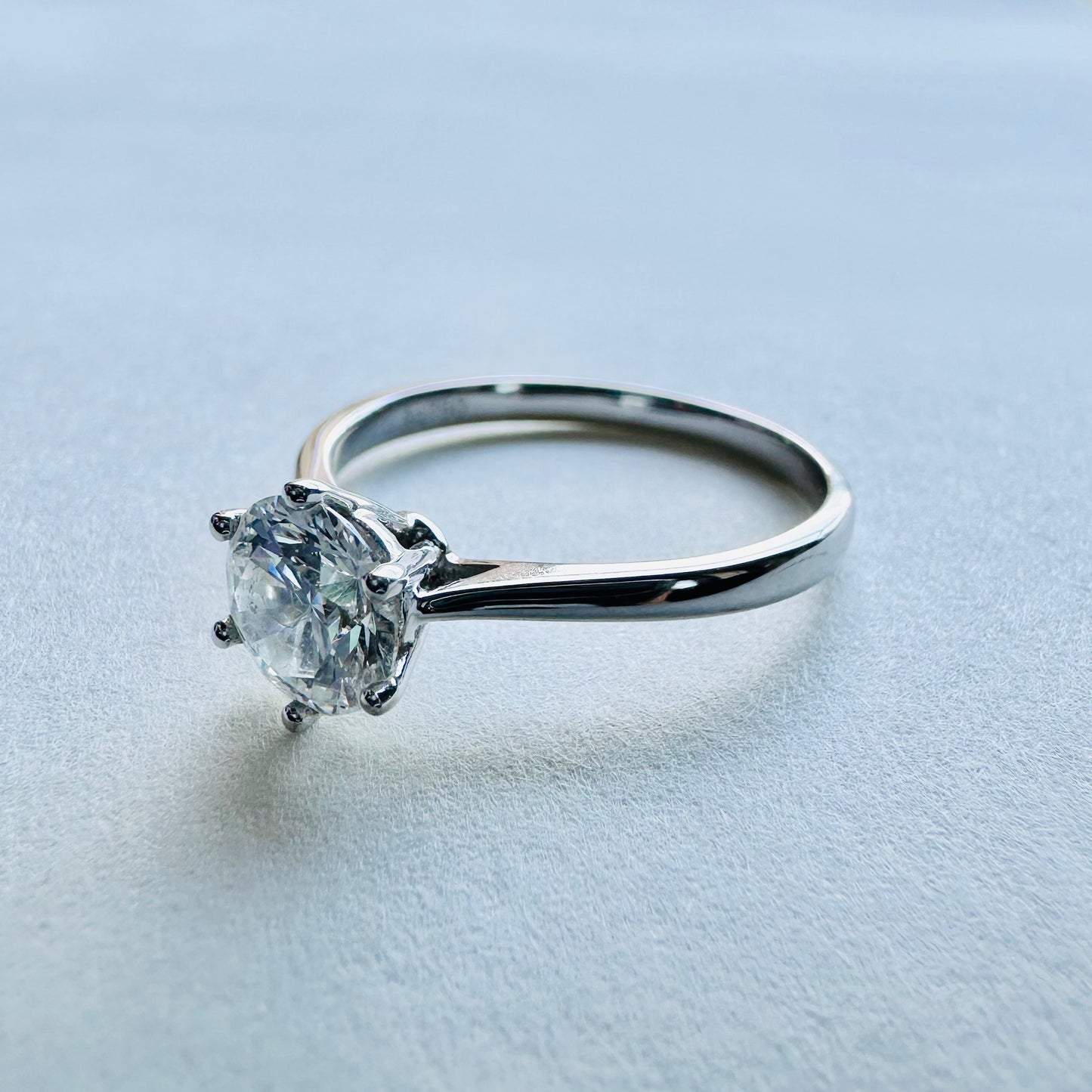 Lab Grown Diamond Ring | Classic six prong design | 18k white gold ring | IGI certified diamond
