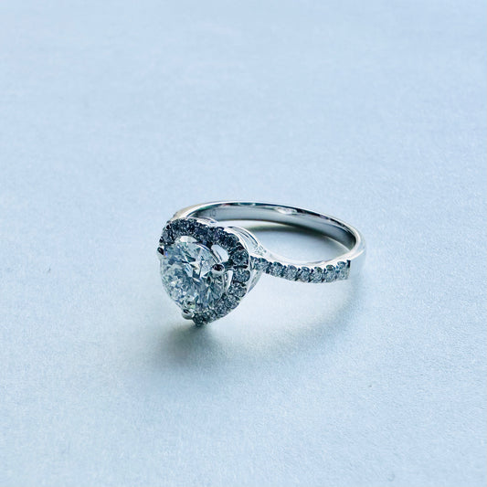 Lab Grown Diamond Ring | Classic Heart design | 18k white gold ring | IGI certified diamond