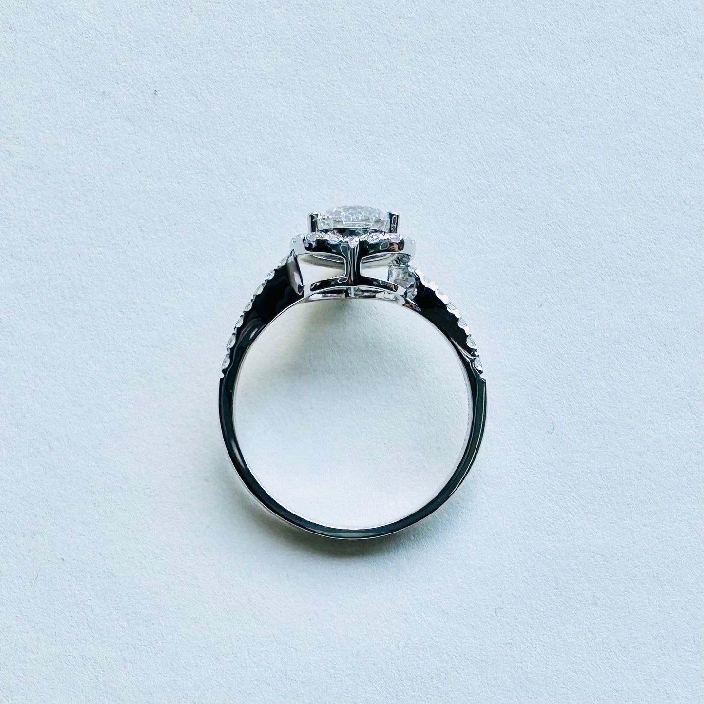 Lab Grown Diamond Ring | Classic Heart design | 18k white gold ring | IGI certified diamond