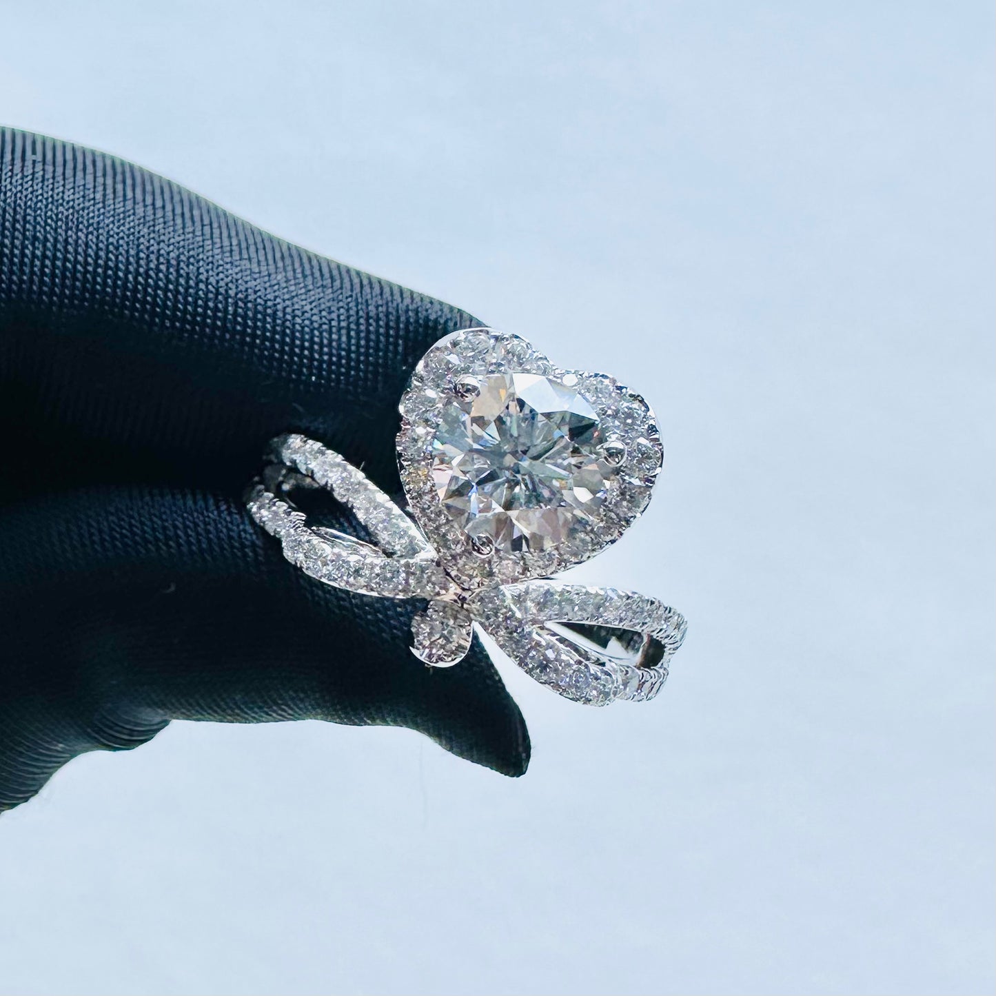 Lab Grown Diamond Ring | heart and bow design | 18k white gold ring | IGI certified diamond