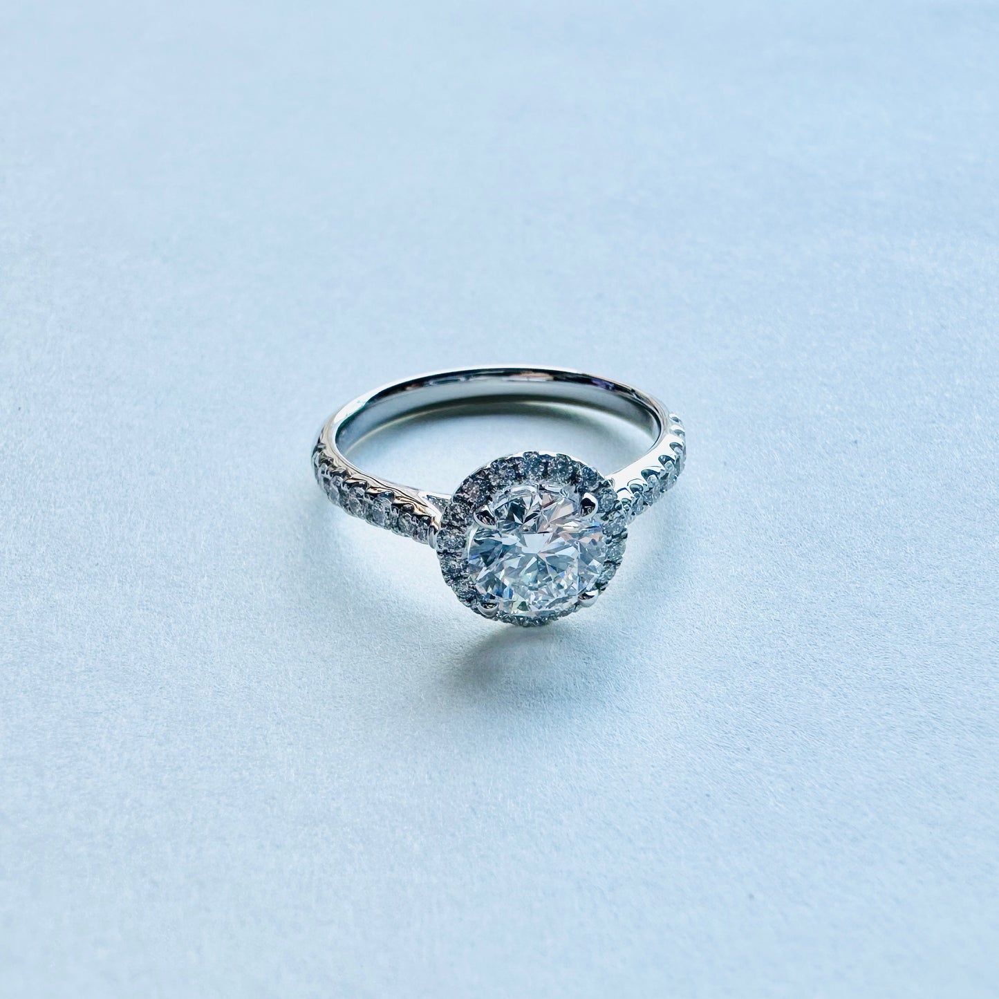 Lab Grown Diamond Ring | Classic round design | 18k white gold ring | IGI certified diamond