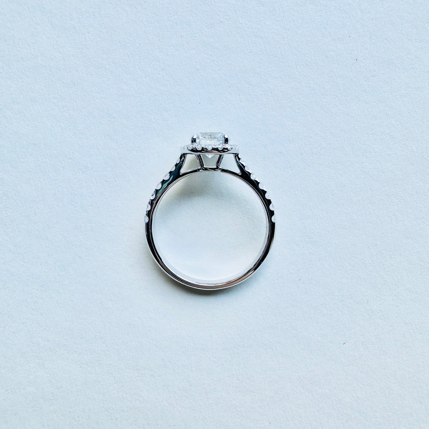 Lab Grown Diamond Ring | Classic round design | 18k white gold ring | IGI certified diamond